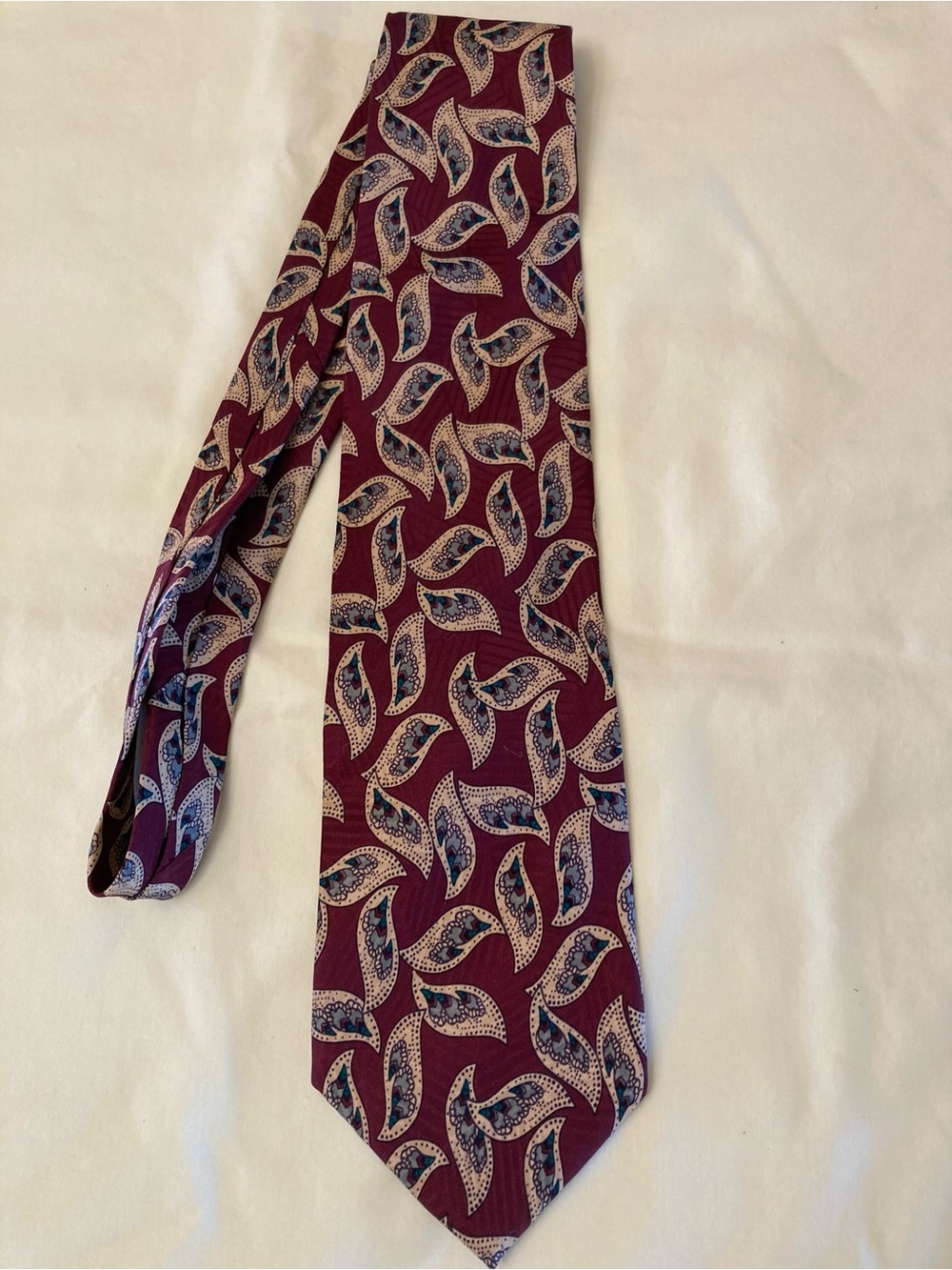 Lorenzo Selini Men's Burgundy Patterned Silk Tie 56” long